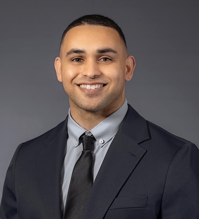 Gray Trayce Headshot